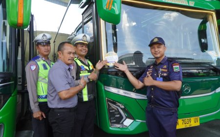 Polres Malang Ajak Masyarakat Tertib Lalin Melalui Program Polantas Menyapa