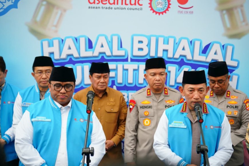 Momen Halal Bihalal, Kapolri Pererat Kebersamaan dengan Buruh