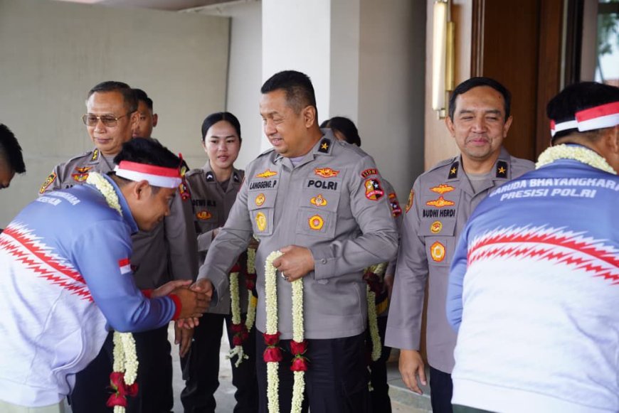 As SDM Kapolri Sambut Pahlawan Olahraga Polri dari Ajang WATA